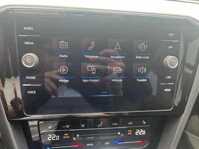 VW Passat Passat SW 2.0 TDi Style Business DSG (2020) - Foto 7