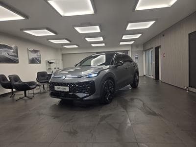VW T-Roc TSI R-Line 150 CV / 110 KW DSG (2026) - Photo 1