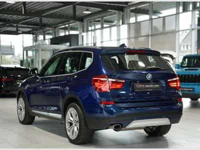 BMW X3 xD 20 d 1.H *19 *Pano *AHK *Bi-Xenon *28Tsd (2015) - Foto 9