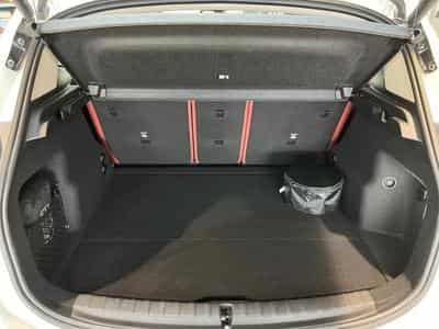 BMW 220 220i Active Tourer Luxury Line (2025) - Photo 12