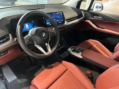 BMW 220 220i Active Tourer Luxury Line (2025) - Photo 15