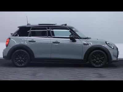 MINI Cooper 136 Hatch Stptronic (2022) - Foto 4