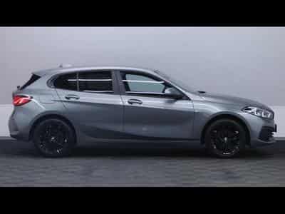 BMW 118 i 136cv Hatch Steptronic Advantage (2023) - Foto 4
