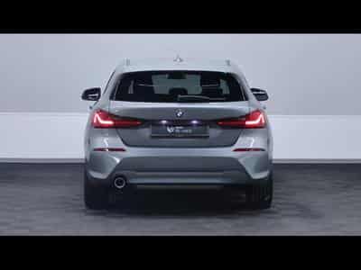 BMW 118 i 136cv Hatch Steptronic Advantage (2023) - Foto 6