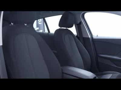 BMW 116 i steptronic hatch Advantage (2024) - Foto 12