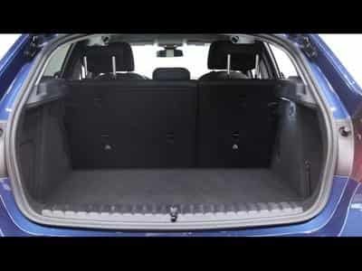 BMW 116 i steptronic hatch Advantage (2024) - Foto 7