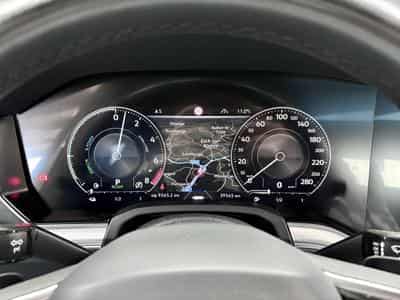 VW Touareg 3.0 TSi V6 eHybrid 4MOTION Elegance 381 CV (2022) - Photo 14