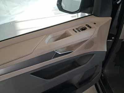 VW T7 Life LONG (2026) - Foto 10