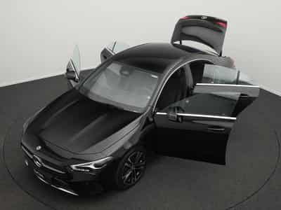 Mercedes CLA 200 Coupé (2024) - Foto 12