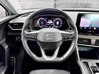 Seat Leon IV Xcellence 1.4 e-Hybrid 204CV DSG 6 *4 SAISONS* *CAMERA* (2022) - Photo 11