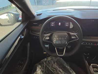 Skoda Octavia RS 2.0 TSI 7-Gang-DSG (2026) - Photo 8