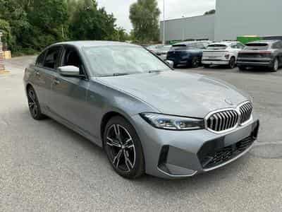 Bmw 330 3er - 330e xDrive M Sport (EURO 6e) SOH 100% (2025) - Foto 3