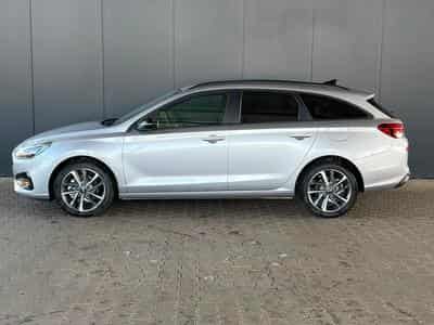 Hyundai i30 Comfort Plus Kombi (2025) - Photo 2