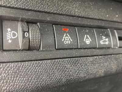 Peugeot 3008 1.5 BLUEHDI 130 ALLURE PACK EAT8 (2021) - Photo 12