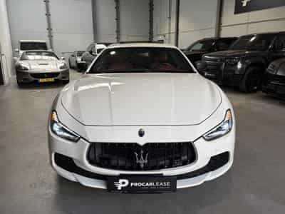 Maserati Ghibli 3.0 V6 S Q4 Automatik/ Xénon/Camera/Carbonne/20/Leder/VOLL (2016) - Photo 3