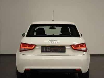 Audi A1 1,4 TFSI Attraction 2.Hand *Xenon *SHZ *Klima (2010) - Photo 8