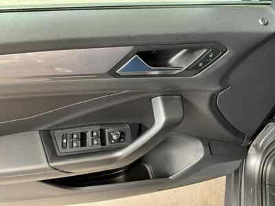 VW T-Roc Style+DSG+Matrix-LED+IQ-Drive+AHK (2022) - Photo 14