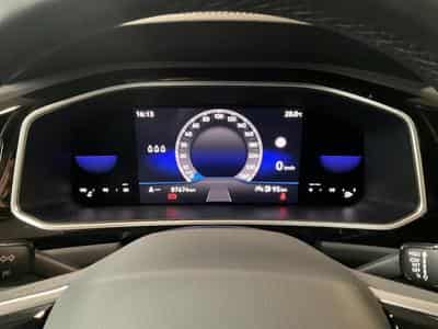 VW T-Roc R-Line+DSG+P.Travel+IQ-Drive+LED+AHK (2022) - Photo 11