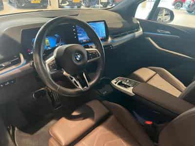 BMW 230 230e xDrive Active Tourer (2024) - Photo 15