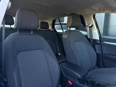 VW Golf VIII Life/Move/Car Play/Keyless/ Sièges chauffants / (2023) - Foto 9