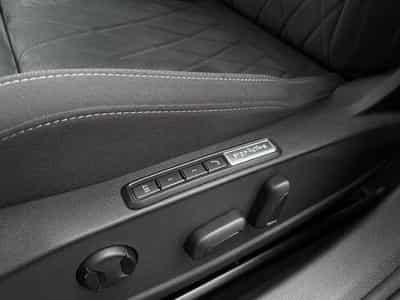 VW Golf VIII Style/Cockpit/Car Play/Sièges électriques chauffants ma (2024) - Foto 8