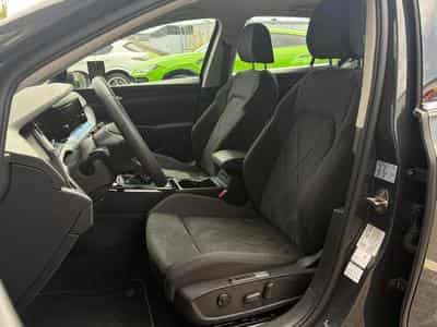 VW Golf VIII Style/Cockpit/Car Play/Sièges électriques chauffants ma (2024) - Foto 9