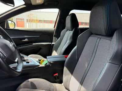 Peugeot 5008 5008 BlueHDi 130 EAT8 Allure Pack (2023) - Foto 10