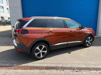 Peugeot 5008 5008 BlueHDi 130 EAT8 Allure Pack (2023) - Foto 2
