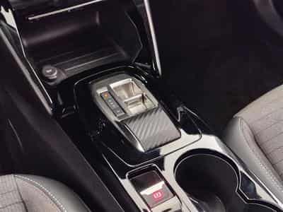 Peugeot 2008 1.2 PureTech Allure Pack EAT8 NAVI / S-CUIR / FULL LED (2022) - Foto 12
