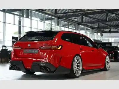 BMW M5 Touring 1.H *Carbon*Keramik*Grail*RossoCorsa (2025) - Foto 10