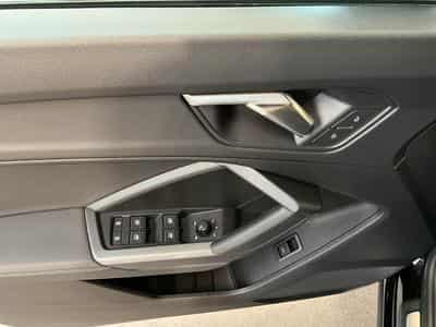 Audi Q3 SB+S-line+S-Tronic+P.Premium+Black-Style (2025) - Foto 14