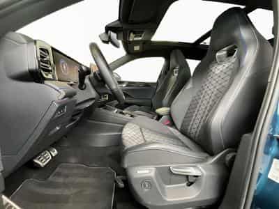 VW Tiguan R-Line+DSG+Harman+Black-Style+Pano+P.Assistance (2024) - Foto 9