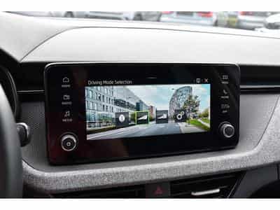Skoda Kamiq 1.0 TSI 116 DSG Selection REGUL SMARTLINK CAM KEYLESS NEUF (2025) - Foto 13