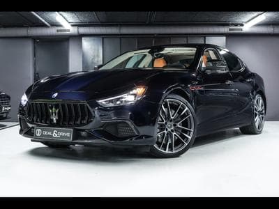 Maserati Ghibli TROFEO 3.8 V8 RWD (580 CH) – CARBON PACK INT / EXT (2023) - Photo 1