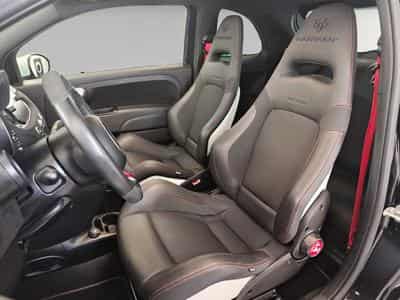 Abarth 695 695 Esseesse (2022) - Photo 10