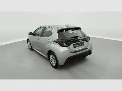 Toyota Yaris 1.5i VVT-i Hybrid E-CVT CARPLAY / CLIM (2025) - Photo 2