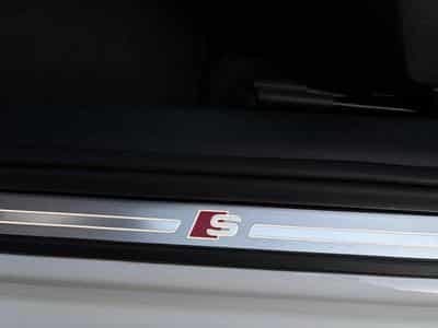 Audi Q2 S line/Attelage/Garantie Audi 12-2028/Sièges chauffants (2023) - Photo 13