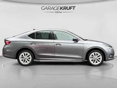 Skoda Octavia Octavia Lim. Style iV Navi C., ACC, Rear View (2022) - Photo 7