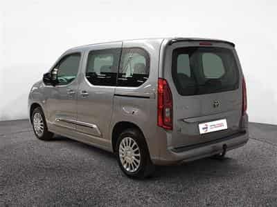 Toyota Proace 1.5 D-4D Active S/S (EU6.3) (2023) - Photo 2