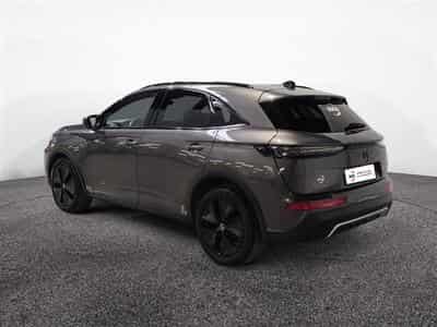 DS Automobiles DS7 1.5 HDI EAT8 Performance Line *NAVI/CARPLAY/S-CUIR* (2023) - Foto 2