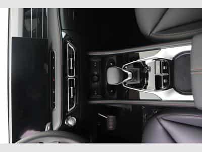 Mg EHS Luxury (2025) - Photo 12