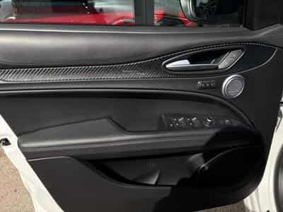 Alfa-Romeo Stelvio Quadrifoglio Q4 Toit ouvrant/Sieges Chauffant/ (2021) - Photo 14