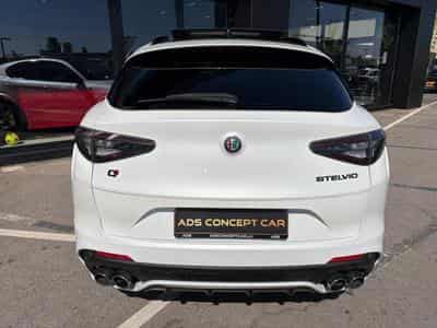 Alfa-Romeo Stelvio Quadrifoglio Q4 Toit ouvrant/Sieges Chauffant/ (2021) - Photo 5