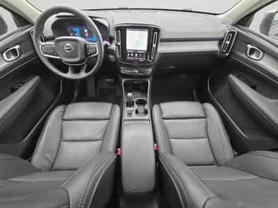 Volvo XC40 B3 Core 2026 / Essence (2025) - Photo 10