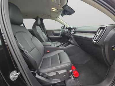 Volvo XC40 B3 Core 2026 / Essence (2025) - Photo 15