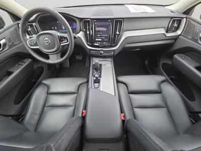 Volvo XC60 B4 Plus Dark / Essence (2023) - Photo 10