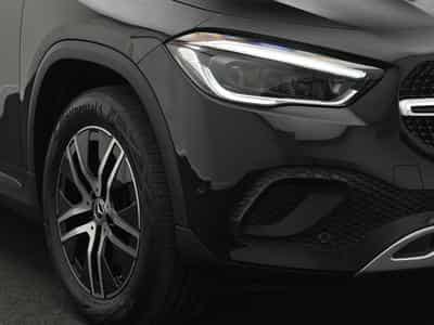 Mercedes GLA 250 4MATIC Off-Roader Multi+360°+Apple (2022) - Foto 7
