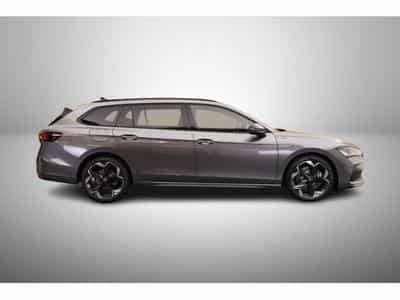Skoda Superb 2.0 TSi DSG 204 Sportline (2025) - Photo 6