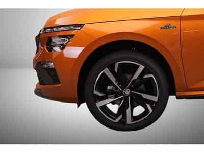 Skoda Kamiq 1.0 TSi 116 DSG Monte Carlo (2026) - Photo 9