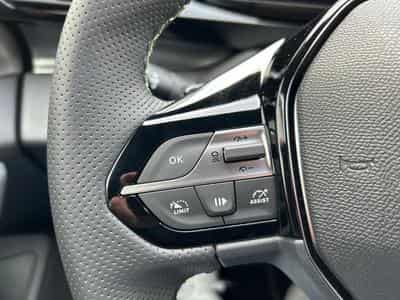 Peugeot 308 1.2 PureTech 145 e-DSC6 GT (2025) - Photo 10